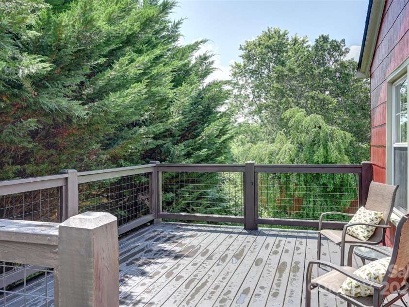 14 Monroe Street, Brevard, NC 28712.  MLS# CAR4272993, YatesRealty ID 23228. 