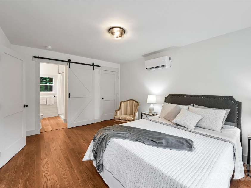 14 Monroe Street, Brevard, NC 28712.  MLS# CAR4272993, YatesRealty ID 23228. 