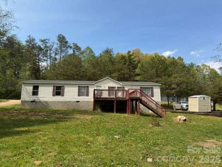 19 Streamview Lane, Arden, NC 28704.  MLS# CAR4371209, YatesRealty ID 23228. 