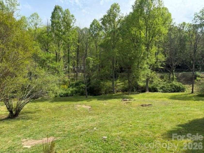 19 Streamview Lane, Arden, NC 28704.  MLS# CAR4371209, YatesRealty ID 23228. 