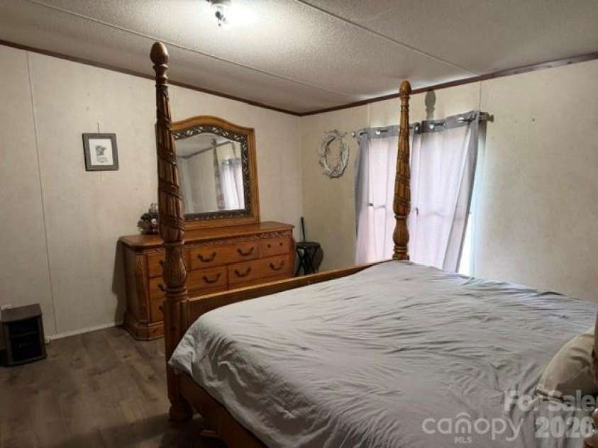 19 Streamview Lane, Arden, NC 28704.  MLS# CAR4371209, YatesRealty ID 23228. 