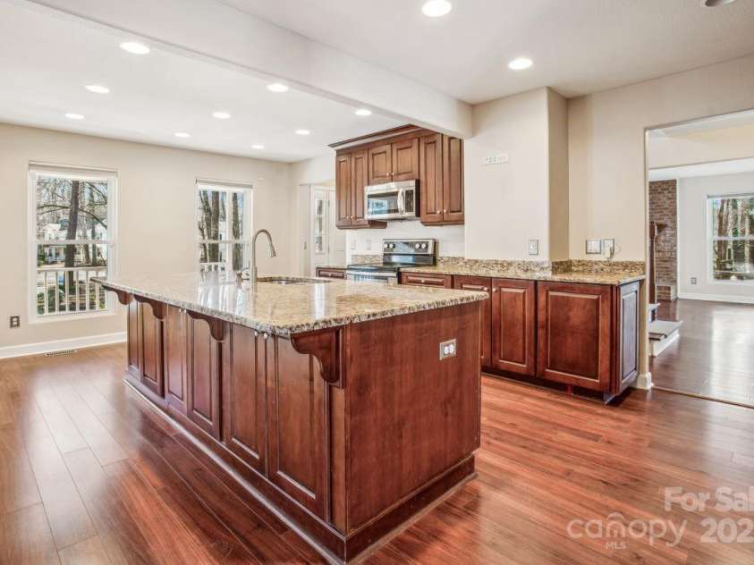 14264 Maple Hollow Lane, Mint Hill, NC 28227.  MLS# CAR4216883, YatesRealty ID 2323. 