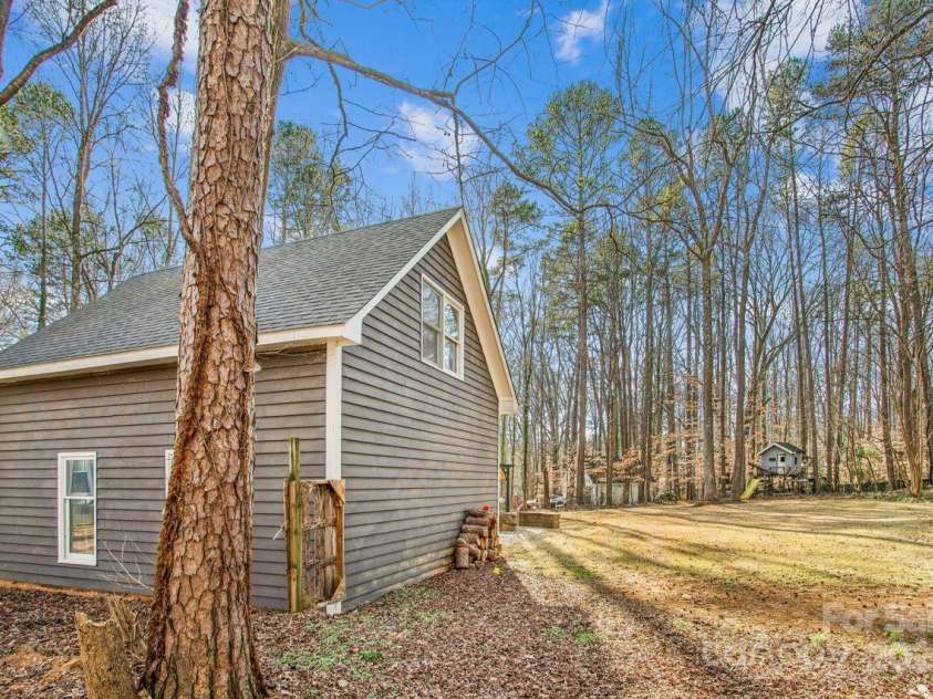 14264 Maple Hollow Lane, Mint Hill, NC 28227.  MLS# CAR4216883, YatesRealty ID 2323. 