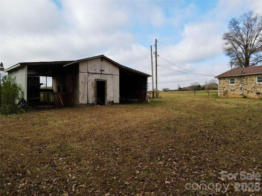 14740 Hatley Burris Road, Stanfield, NC 28163.  MLS# CAR4325104, YatesRealty ID 2323. 