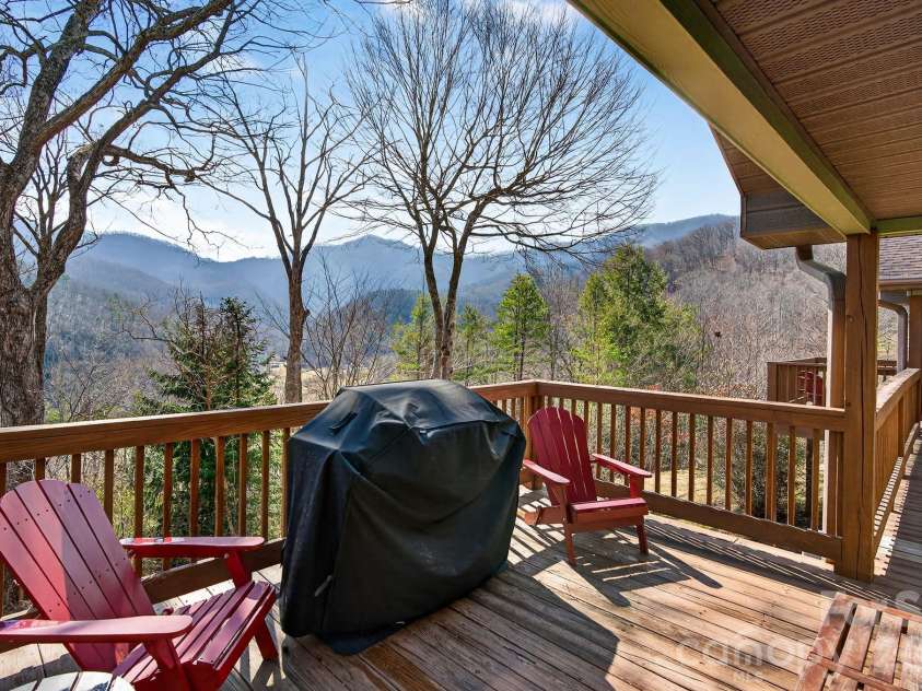99 Margaret Drive, Leicester, NC 28748.  MLS# CAR4344574, YatesRealty ID 2323. Back Deck