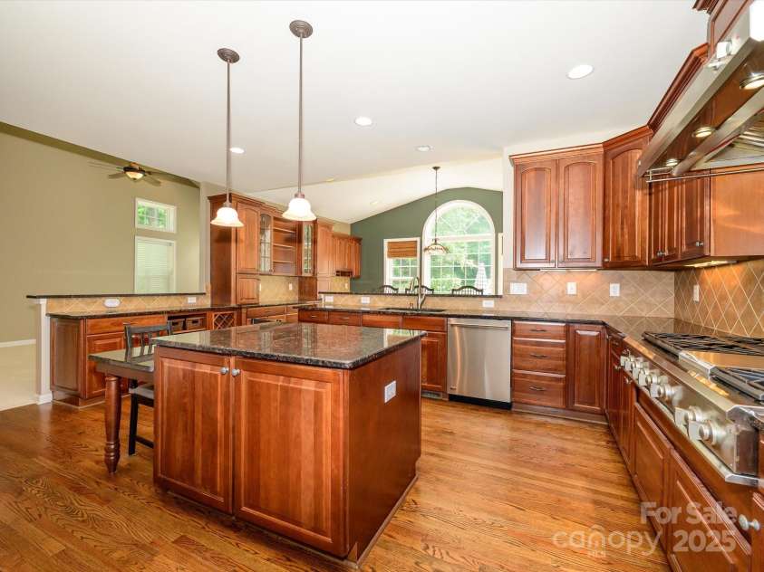 9212 John Hawks Road, Cornelius, NC 28031.  MLS# CAR4271346, YatesRealty ID 23232. 