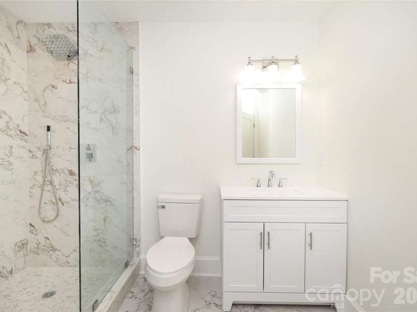 1720 Miles Court, Charlotte, NC 28216.  MLS# CAR4379596, YatesRealty ID 23233. 