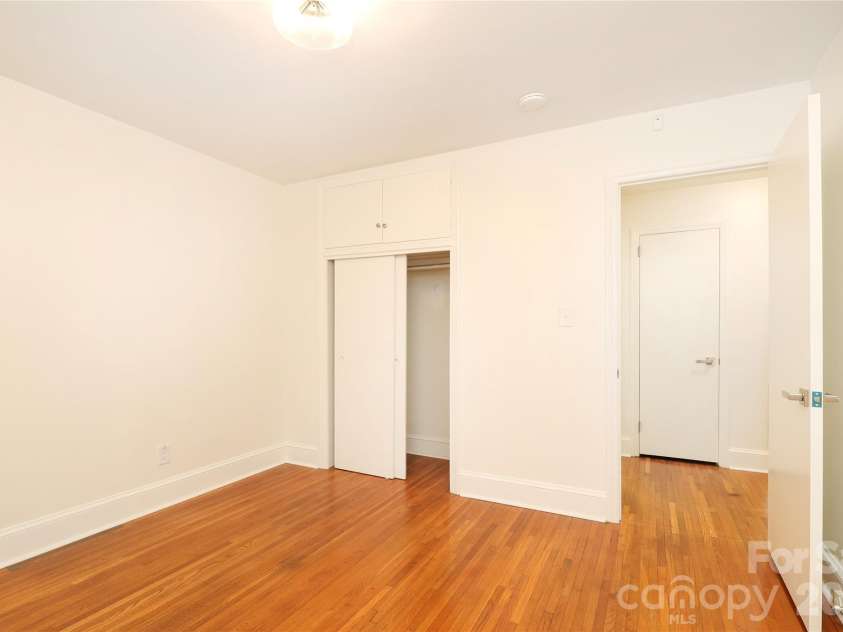 1720 Miles Court, Charlotte, NC 28216.  MLS# CAR4379596, YatesRealty ID 23233. 