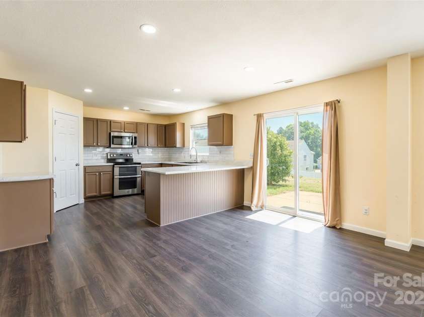 2357 Riding Trail Road, Gastonia, NC 28054.  MLS# CAR4274788, YatesRealty ID 23233. 