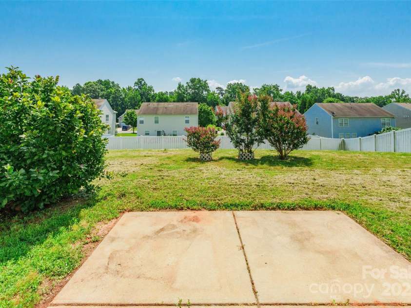 2357 Riding Trail Road, Gastonia, NC 28054.  MLS# CAR4274788, YatesRealty ID 23233. 