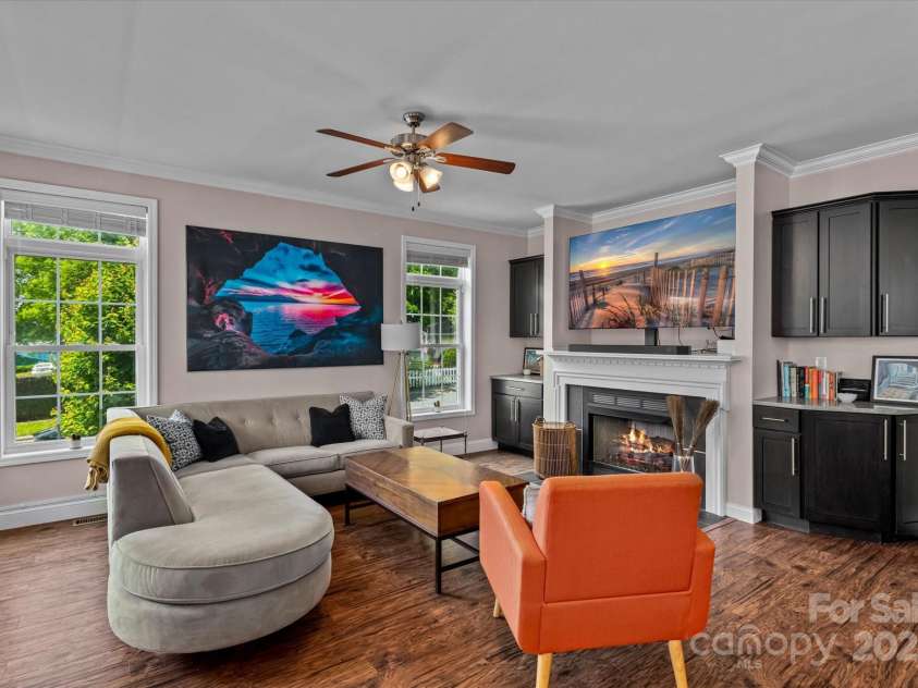 1201 Pegram Street, Charlotte, NC 28205.  MLS# CAR4257783, YatesRealty ID 23234. Gas fireplace and built-in cabinets