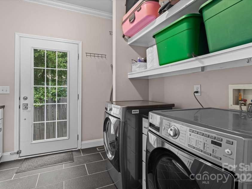 1201 Pegram Street, Charlotte, NC 28205.  MLS# CAR4257783, YatesRealty ID 23234. Laundry and utility room