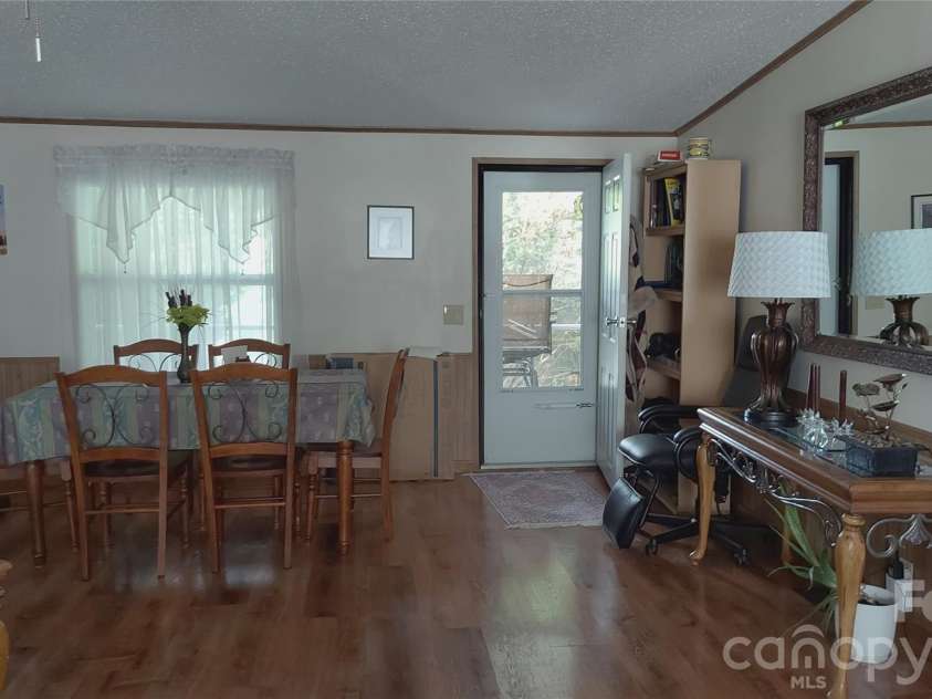 46 Larkspur Lane, Canton, NC 28716.  MLS# CAR4380750, YatesRealty ID 23234. 