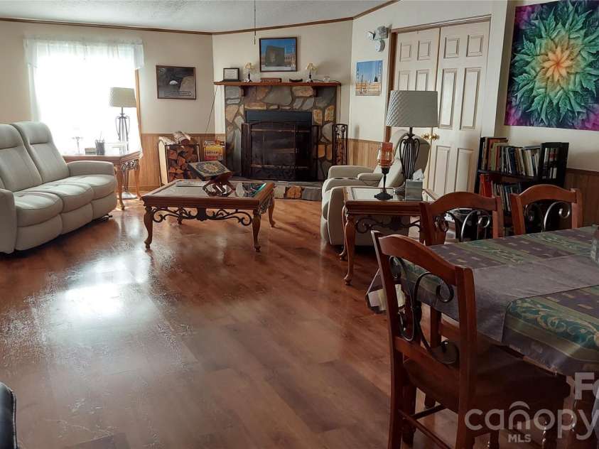 46 Larkspur Lane, Canton, NC 28716.  MLS# CAR4380750, YatesRealty ID 23234. 