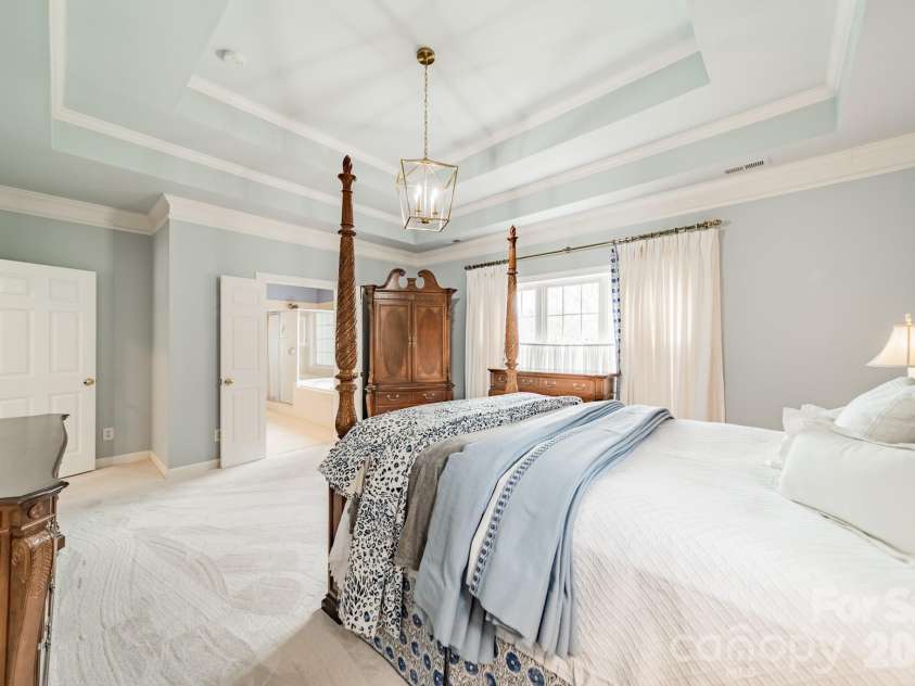 4006 Belle Meade Circle, Belmont, NC 28012.  MLS# CAR4340900, YatesRealty ID 23235. 