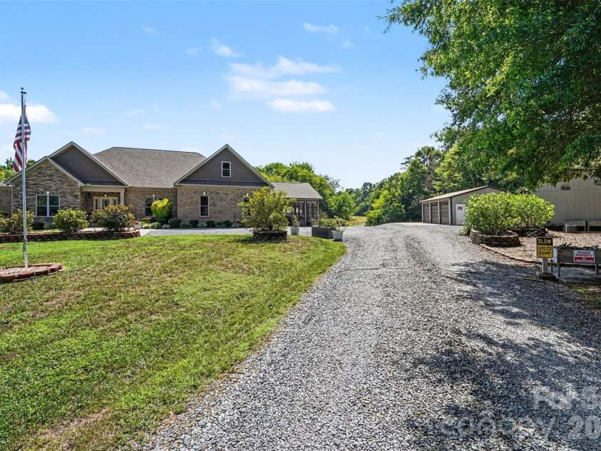 5702 Army Road, Marshville, NC 28103.  MLS# CAR4406932, YatesRealty ID 23236. 