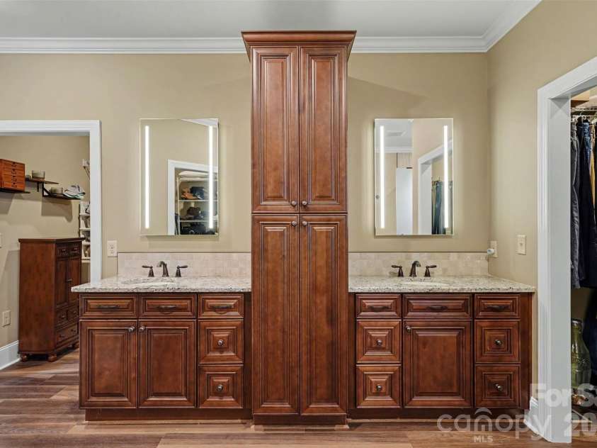5702 Army Road, Marshville, NC 28103.  MLS# CAR4406932, YatesRealty ID 23236. 