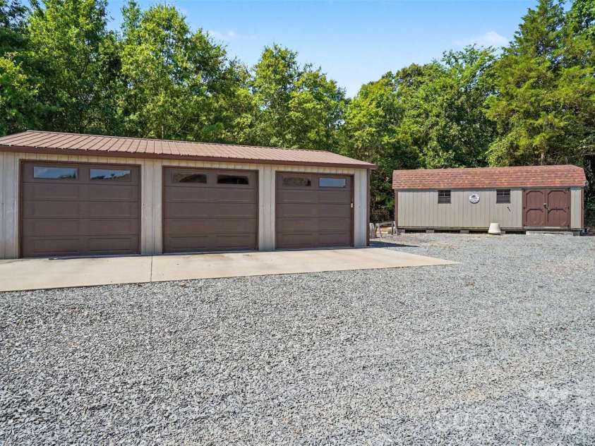 5702 Army Road, Marshville, NC 28103.  MLS# CAR4406932, YatesRealty ID 23236. 