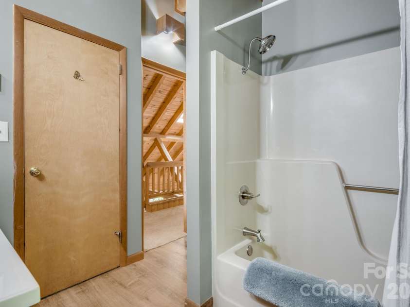 17 Greer Way, Mars Hill, NC 28754.  MLS# CAR4370316, YatesRealty ID 23237. Access from Loft