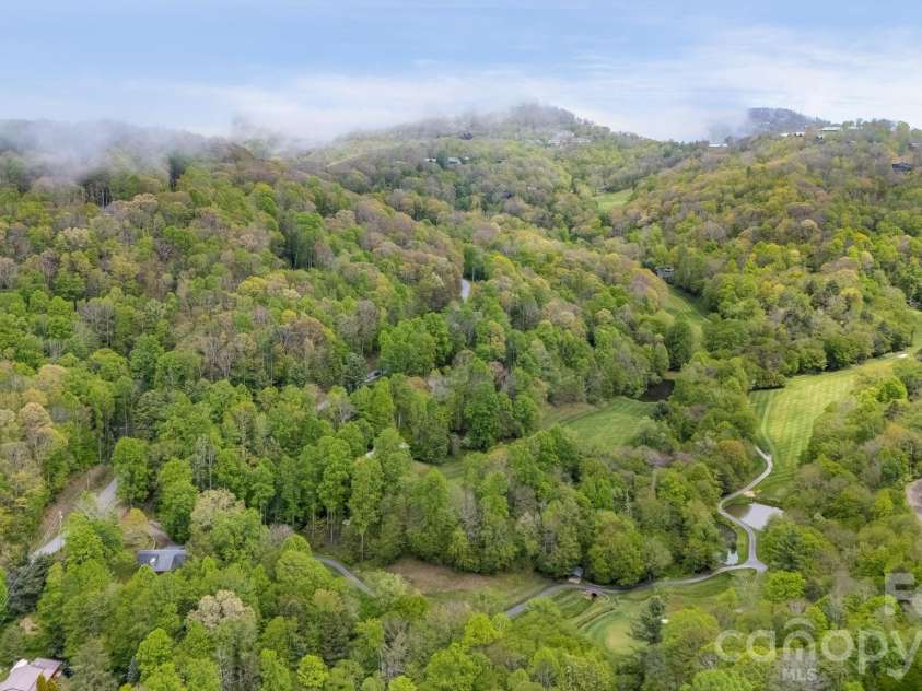 17 Greer Way, Mars Hill, NC 28754.  MLS# CAR4370316, YatesRealty ID 23237. High elevation home