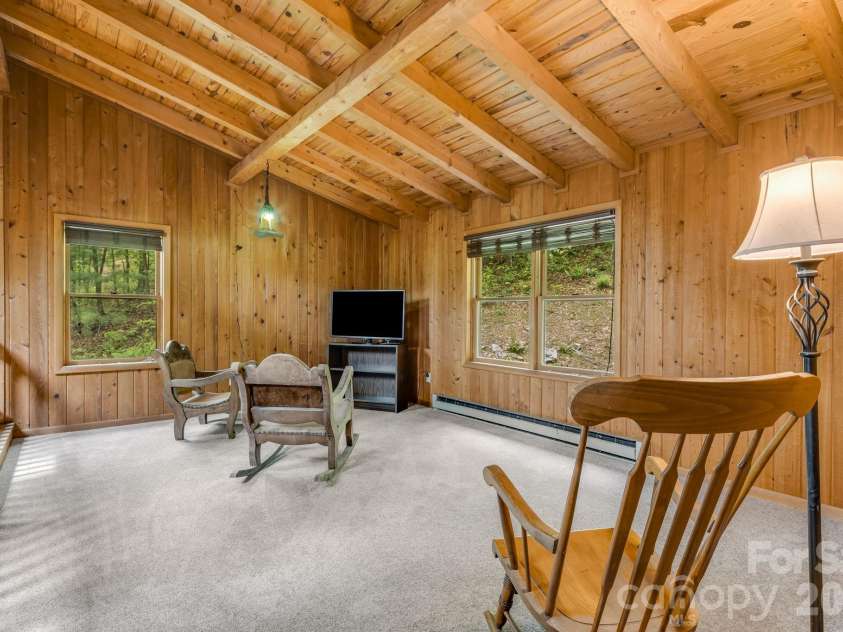 17 Greer Way, Mars Hill, NC 28754.  MLS# CAR4370316, YatesRealty ID 23237. Loft area