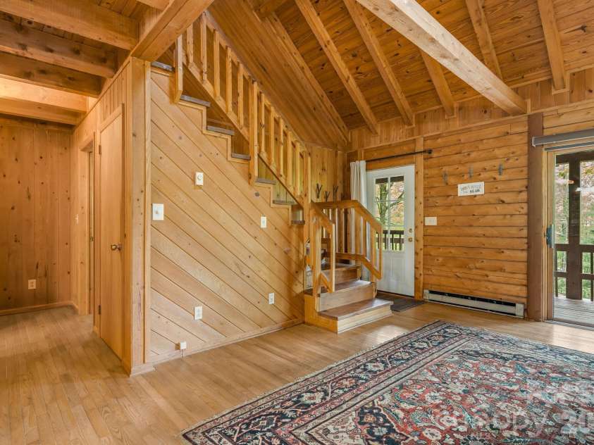 17 Greer Way, Mars Hill, NC 28754.  MLS# CAR4370316, YatesRealty ID 23237. Open floor plan