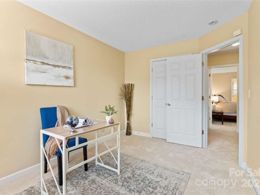 7616 Shiny Meadow Lane, Charlotte, NC 28215.  MLS# CAR4275110, YatesRealty ID 23237. 3rd bedroom