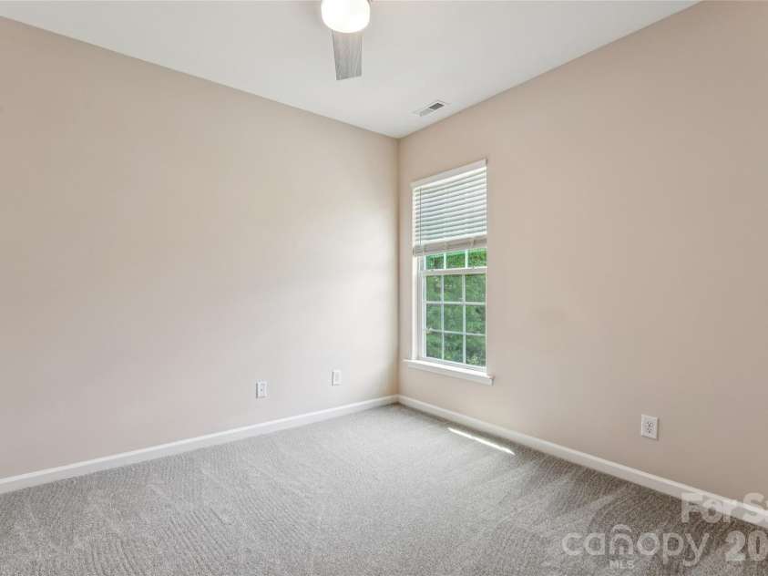 717 Laurel Oaks Court, Fort Mill, SC 29715.  MLS# CAR4378666, YatesRealty ID 23238. 