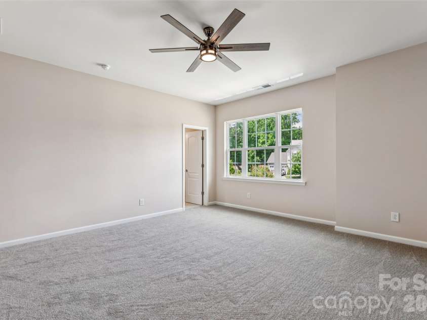 717 Laurel Oaks Court, Fort Mill, SC 29715.  MLS# CAR4378666, YatesRealty ID 23238. 