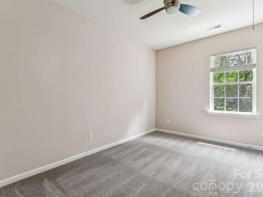 717 Laurel Oaks Court, Fort Mill, SC 29715.  MLS# CAR4378666, YatesRealty ID 23238. 
