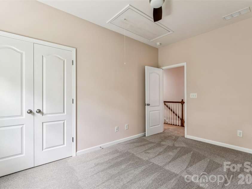 717 Laurel Oaks Court, Fort Mill, SC 29715.  MLS# CAR4378666, YatesRealty ID 23238. 