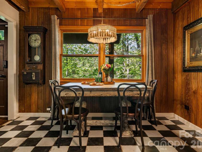 155 Spivey Mountain Road, Asheville, NC 28806.  MLS# CAR4374697, YatesRealty ID 23239. 
