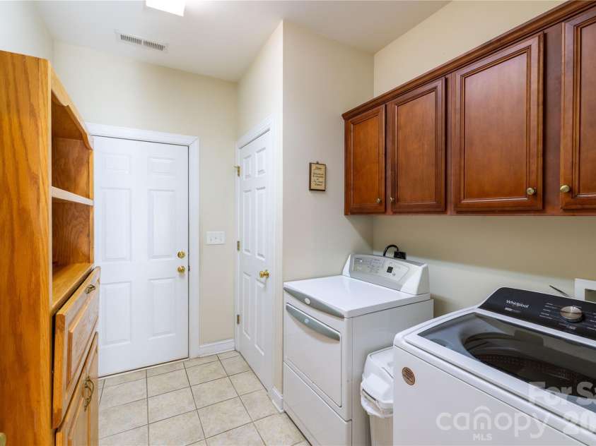 10806 Willow Oak Road, Norwood, NC 28128.  MLS# CAR4332656, YatesRealty ID 2324. 