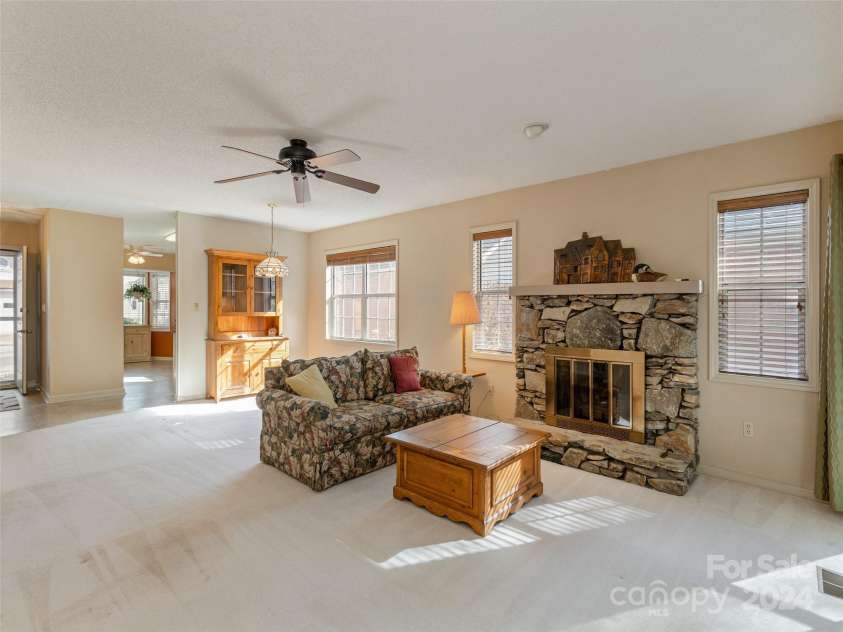 312 Somerton Court, Hendersonville, NC 28791.  MLS# CAR4207228, YatesRealty ID 2324. 