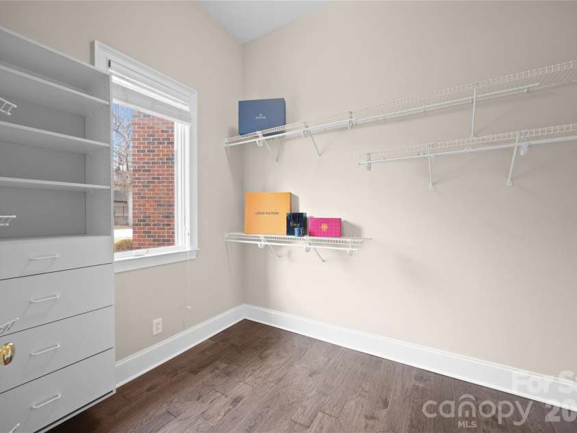 8052 Westbay Drive, Denver, NC 28037.  MLS# CAR4340303, YatesRealty ID 2324. 