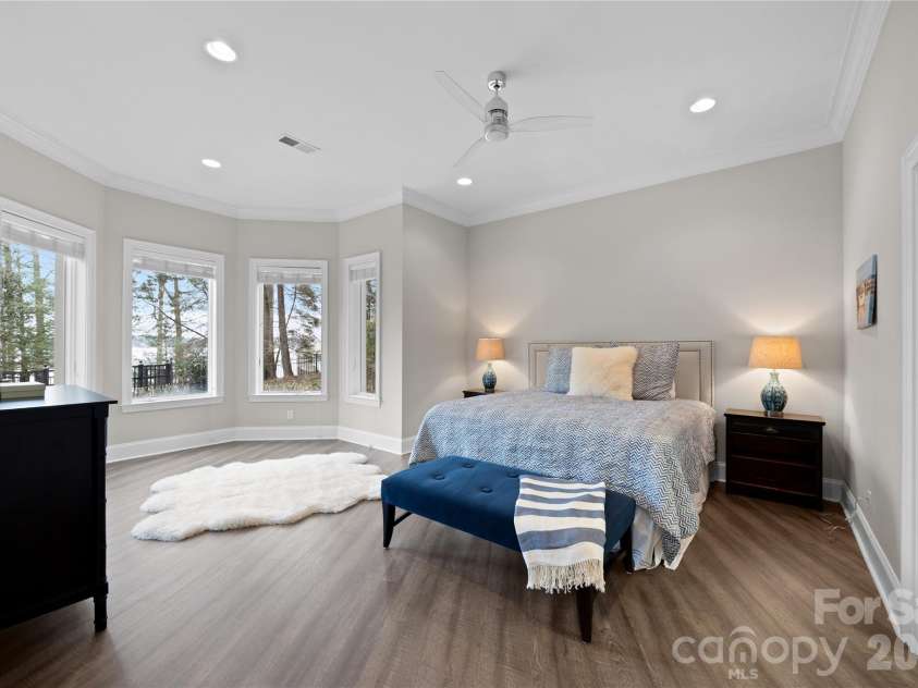 8052 Westbay Drive, Denver, NC 28037.  MLS# CAR4340303, YatesRealty ID 2324. 