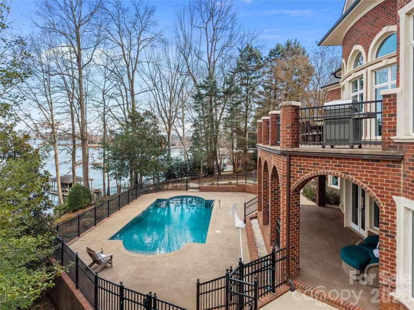 8052 Westbay Drive, Denver, NC 28037.  MLS# CAR4340303, YatesRealty ID 2324. 