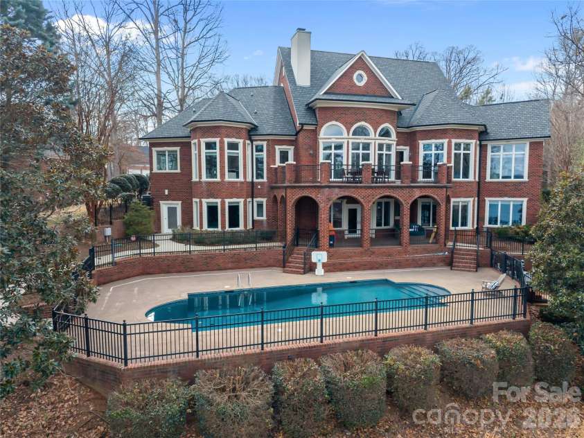 8052 Westbay Drive, Denver, NC 28037.  MLS# CAR4340303, YatesRealty ID 2324. 