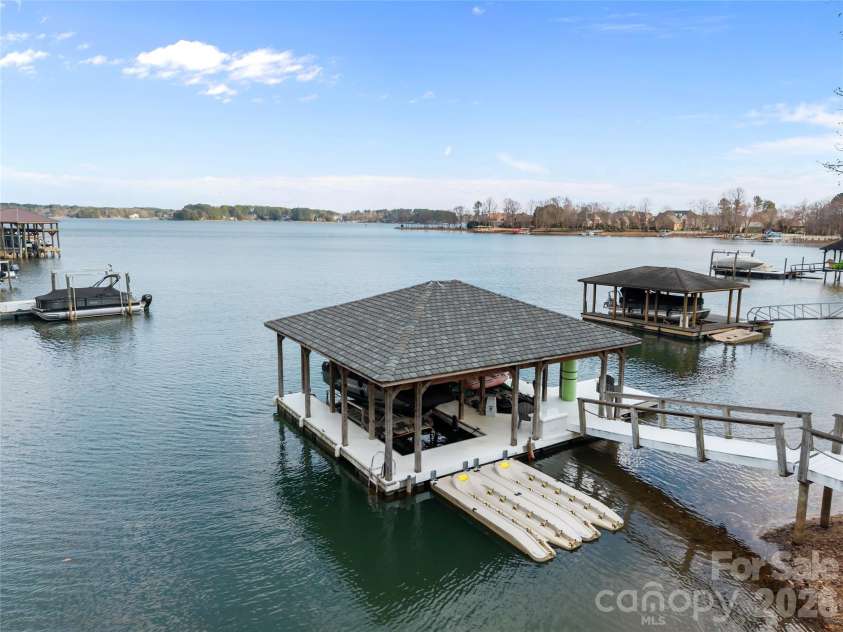 8052 Westbay Drive, Denver, NC 28037.  MLS# CAR4340303, YatesRealty ID 2324. 