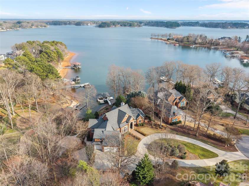 8052 Westbay Drive, Denver, NC 28037.  MLS# CAR4340303, YatesRealty ID 2324. 