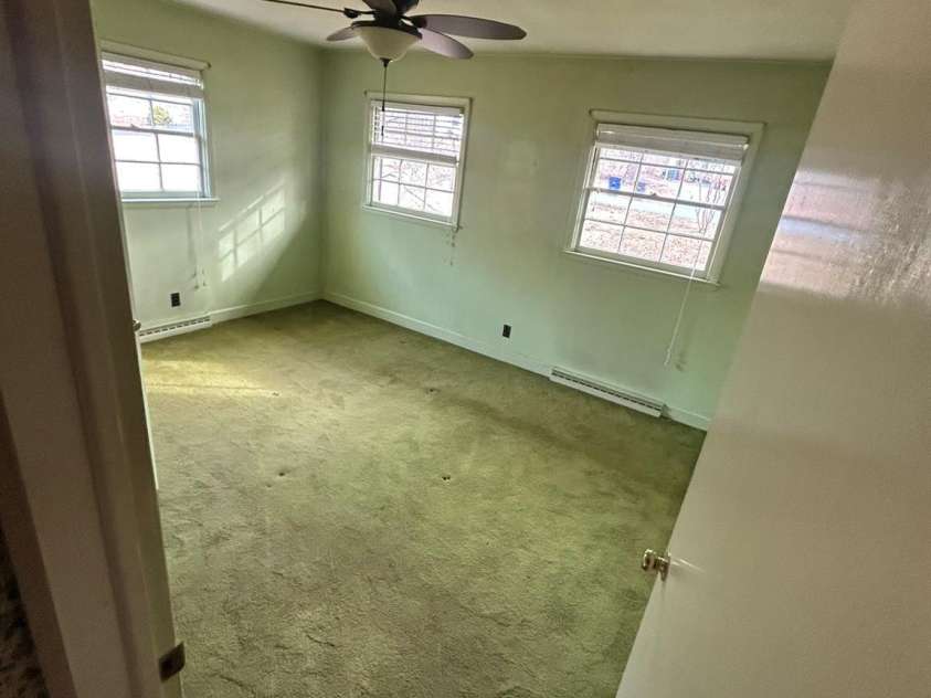 626 Willowbrook Lane, Winston Salem, NC 27104.  MLS# CAR4382117, YatesRealty ID 23240. 