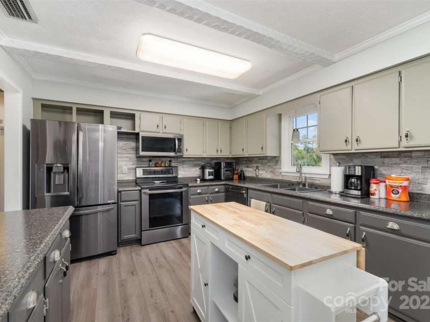 220 Hilltop Street, Connelly Springs, NC 28612.  MLS# CAR4246508, YatesRealty ID 23243. 