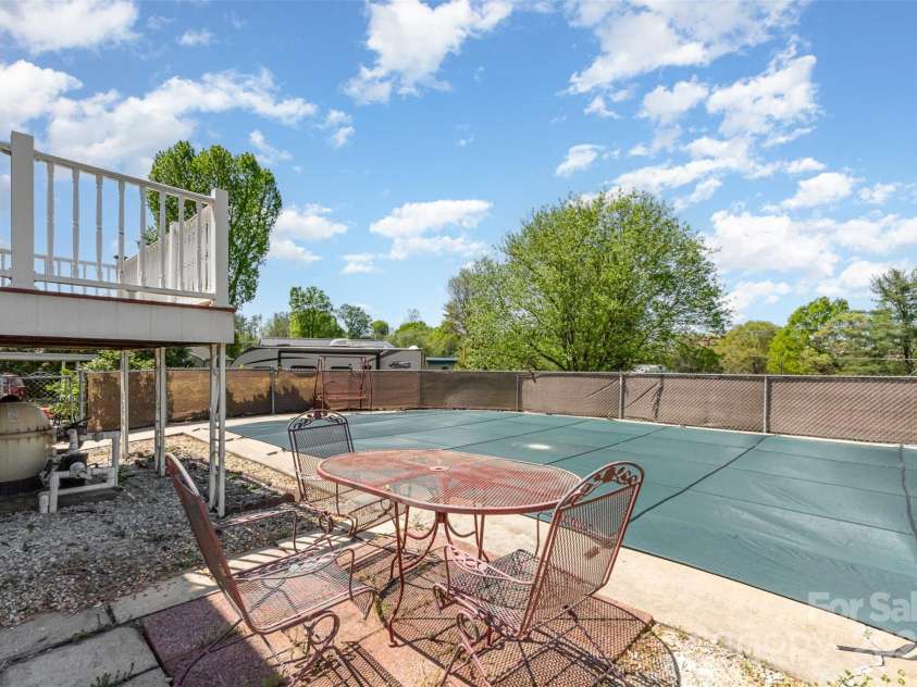 220 Hilltop Street, Connelly Springs, NC 28612.  MLS# CAR4246508, YatesRealty ID 23243. 