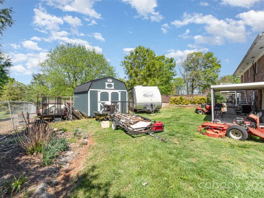 220 Hilltop Street, Connelly Springs, NC 28612.  MLS# CAR4246508, YatesRealty ID 23243. 