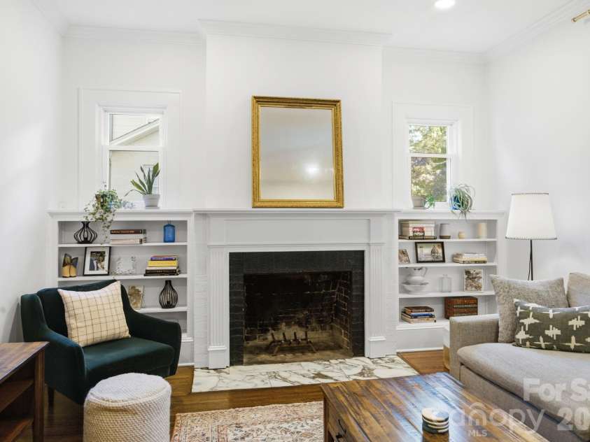 138 Woodland Street, Davidson, NC 28036.  MLS# CAR4381089, YatesRealty ID 23244. 