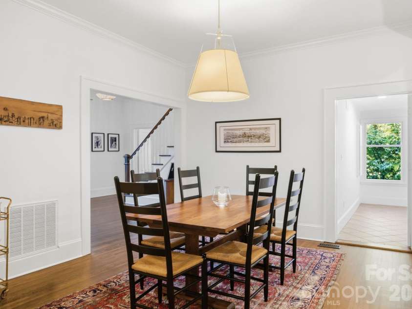 138 Woodland Street, Davidson, NC 28036.  MLS# CAR4381089, YatesRealty ID 23244. 