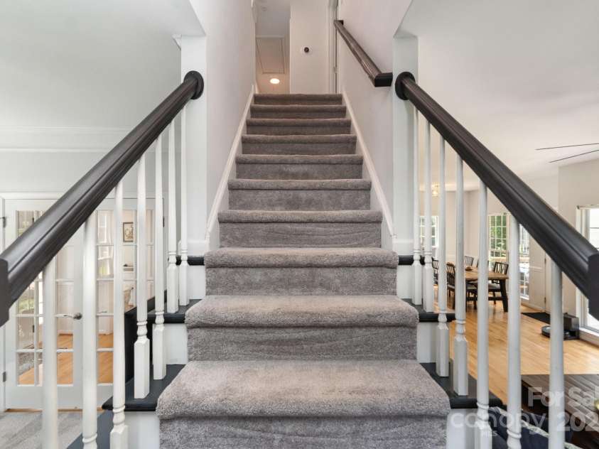 11624 Crossroads Place, Concord, NC 28025.  MLS# CAR4272505, YatesRealty ID 23245. 