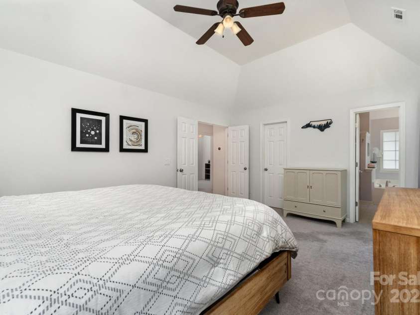 11624 Crossroads Place, Concord, NC 28025.  MLS# CAR4272505, YatesRealty ID 23245. 