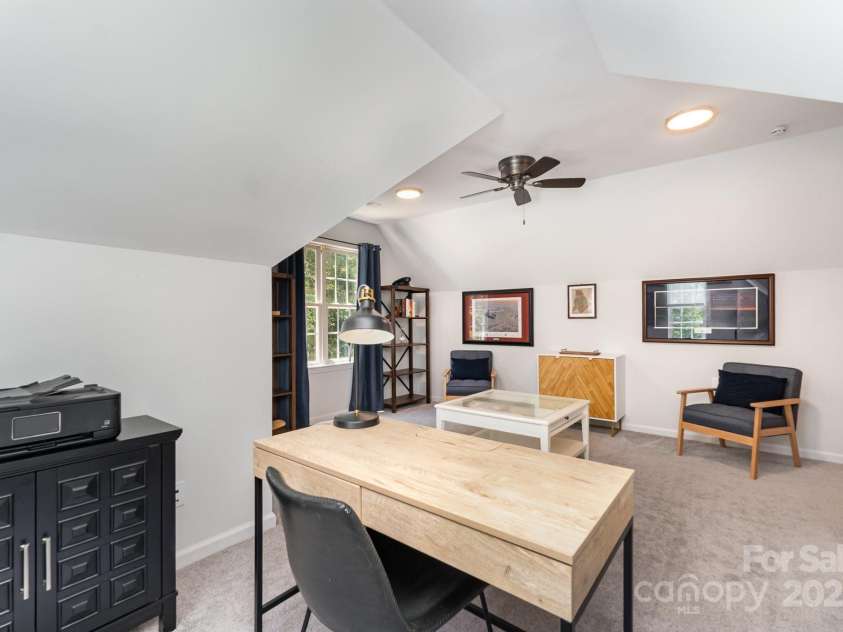 11624 Crossroads Place, Concord, NC 28025.  MLS# CAR4272505, YatesRealty ID 23245. 