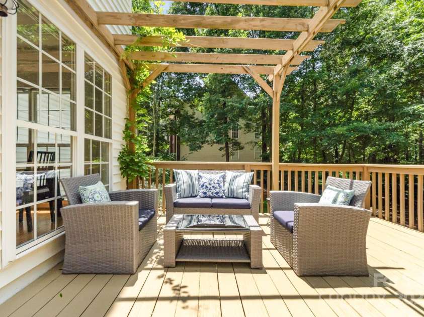 11624 Crossroads Place, Concord, NC 28025.  MLS# CAR4272505, YatesRealty ID 23245. 